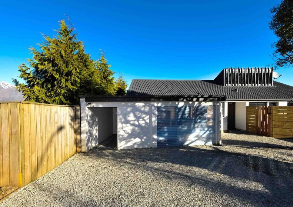 Lovely Apartment- Amazing Lake & Mountain Views Queenstown Bagian luar foto